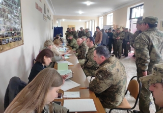Министр обороны Республики Абхазия проголосовал на выборах президента России