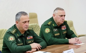 Министр обороны Владимир Ануа поздравил генерал-полковника Беслана Цвижба с Днем Рождения…