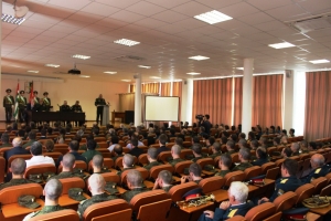 К 26-й годовщине Победы народа Абхазии в Отечественной войне 1992-1993гг. В Министерстве обороны прошло торжественное собрание.