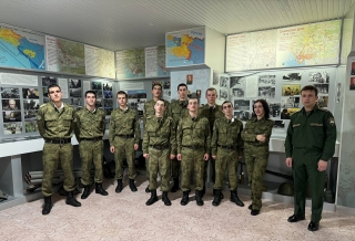 Курсанты Сухумского высшего общевойскового командного училища посетили музей Вооруженных Сил Республики Абхазия