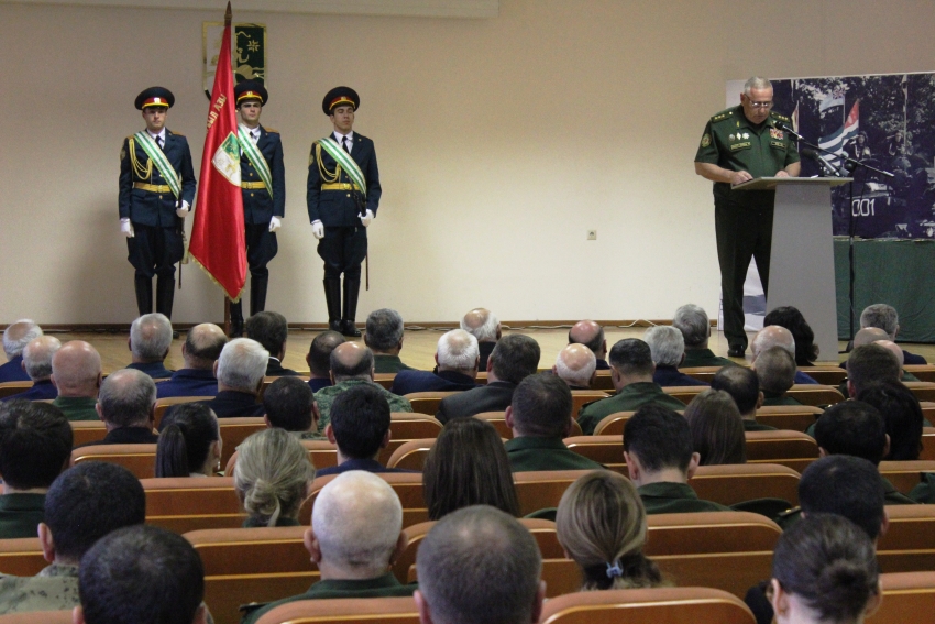Мнс ра абхазии. Министр обороны Абхазии. Вооруженные силы Абхазии Виту СПБ Аслан.