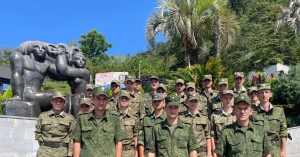 Военнослужащие Министерства обороны знакомятся с достопримечательностями республики.