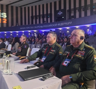 Министр обороны, генерал-полковник Владимир Ануа принял участие в пленарных заседаниях, которые проходят в рамках X Московской конференции по международной безопасности.