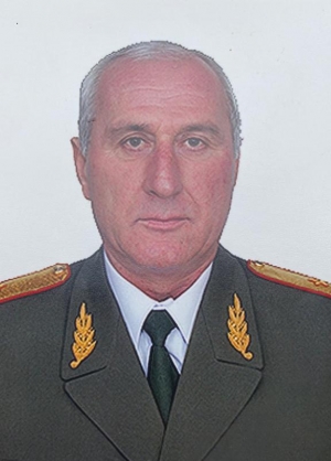 АА АМ Аштаб хада амаӡаныҟәгарҭа аиҳабы, Аԥсны Аџьынџьтәылатә еибашьра аветеран, Аԥсны Арбџьар мчқәа рветеран, «Леон иорден» занашьоу аинрал-маиор Анқәаб С. Д.