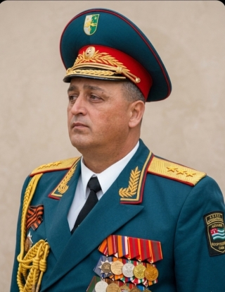 Поздравление Министра обороны Республики Абхазия с 81-й годовщиной Великой Победы