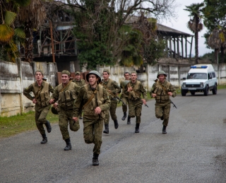 Марш-бросок: соревнования на первенство Министерства обороны Республики Абхазия