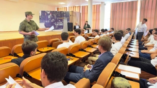 В Министерстве обороны Республики Абхазия проходят вступительные испытания кандидаты на поступление в высшие военно-учебные заведения Министерства обороны Российской Федерации
