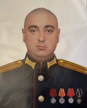 Министр обороны, генерал-полковник Владимир Ануа выразил соболезнования родным и близким погибшего в СВО Эдуарда Будагова