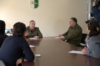 ЭКСТРЕННЫЙ БРИФИНГ МИНИСТЕРСТВА ОБОРОНЫ